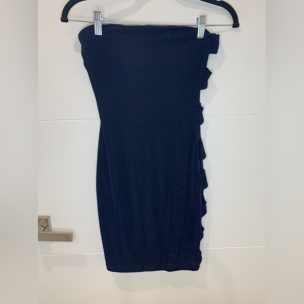 Sparkly Midnight Blue Mini Dress with cool Side Cutout Pattern Size S